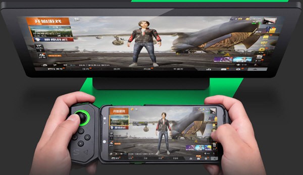 黑鯊?fù)镀?手機(jī)投屏到電腦)